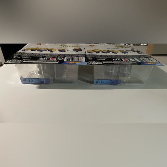 Hot Wheels Character Cars - Minions The Rise of Gru - Young Gru 6/6 & Otto 3/6 - Picture 3 of 7